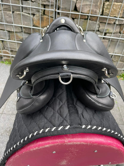 Sommer Genesis Air Schwarz 17,5“ Wanderreitsattel [NEU] - Pferdesattel Shop