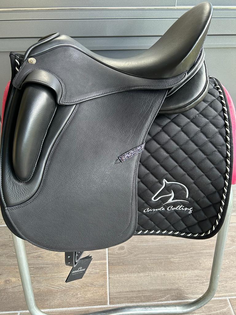 Sommer Novalis "Galaxy 608"  schwarz  17,5" Dressursattel [NEU]