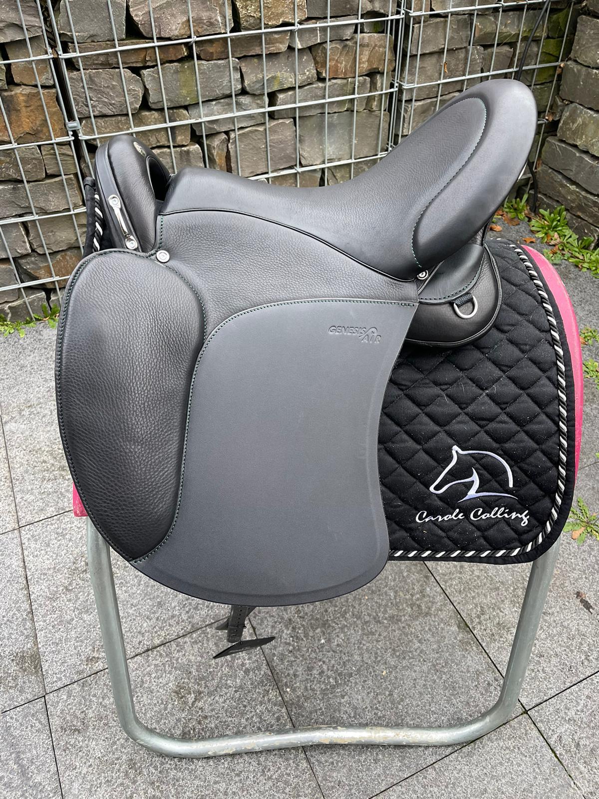 Sommer Genesis Air Schwarz 17,5“ Wanderreitsattel [NEU] - Pferdesattel Shop