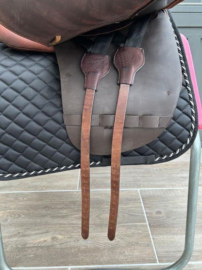 Cordis Latido 18" Chocolate Dressursattel [NEU] - Pferdesattel Shop