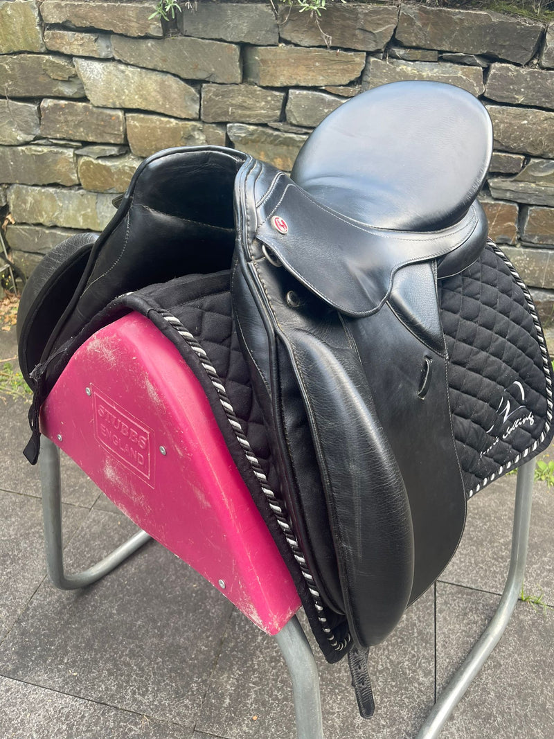 Kieffer Lusitano Exclusiv DP 17" schwarz Dressursattel