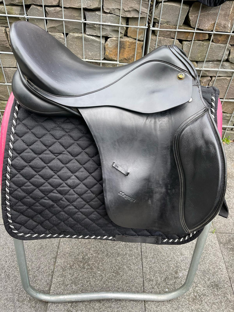 Sommer Magnus 18“ Schwarz Vielseitigkeitssattel