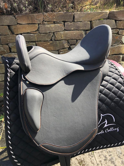 Sommer Endurance Schwarz 17,5“ Wanderreitsattel [NEU] - Pferdesattel Shop