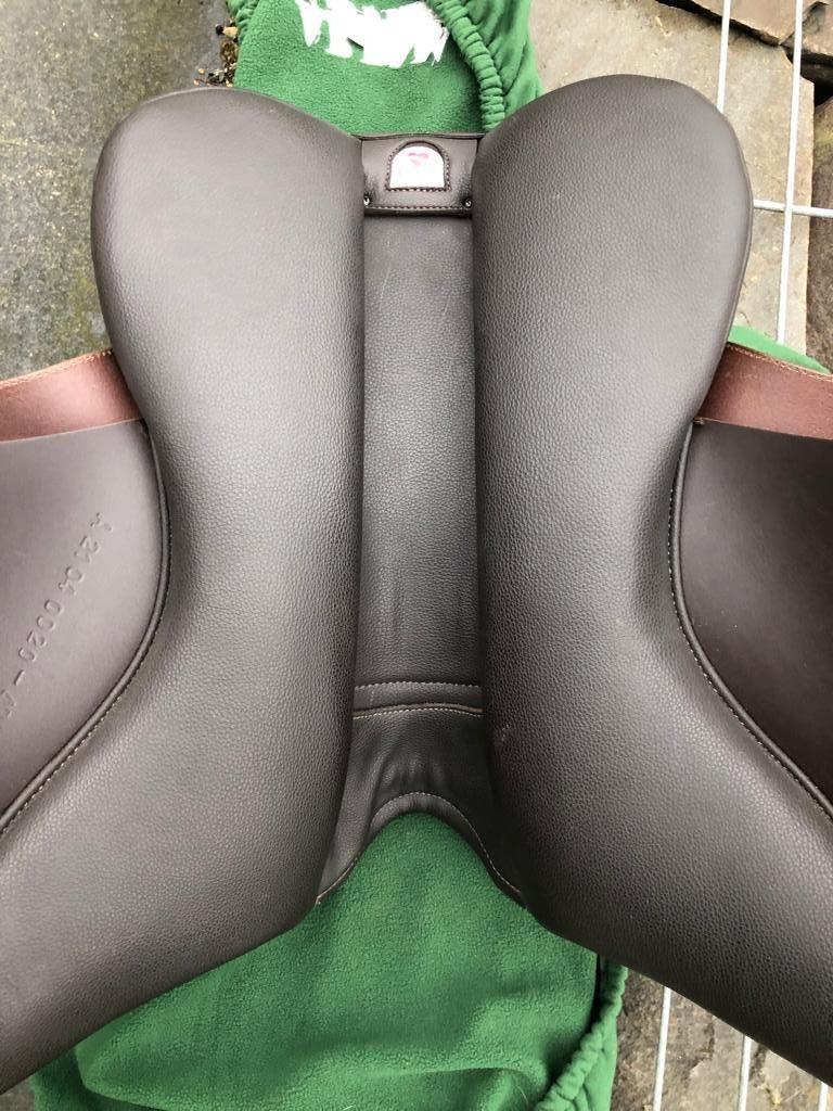 Arena Saddles All Purpose 17“ Braun Vielseitigkeitssattel - Pferdesattel Shop