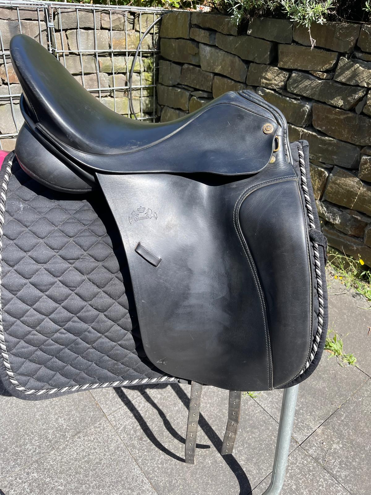 Sommer Diplomat DS  17,5" schwarz, Dressursattel