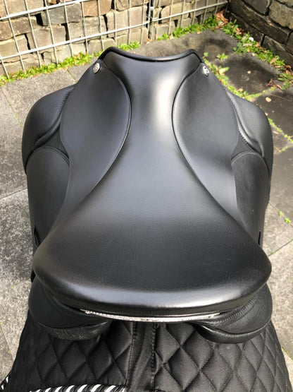Sommer Somero Classic 17,5" Dressur Keder Lack Dressursattel [NEU] - Pferdesattel Shop