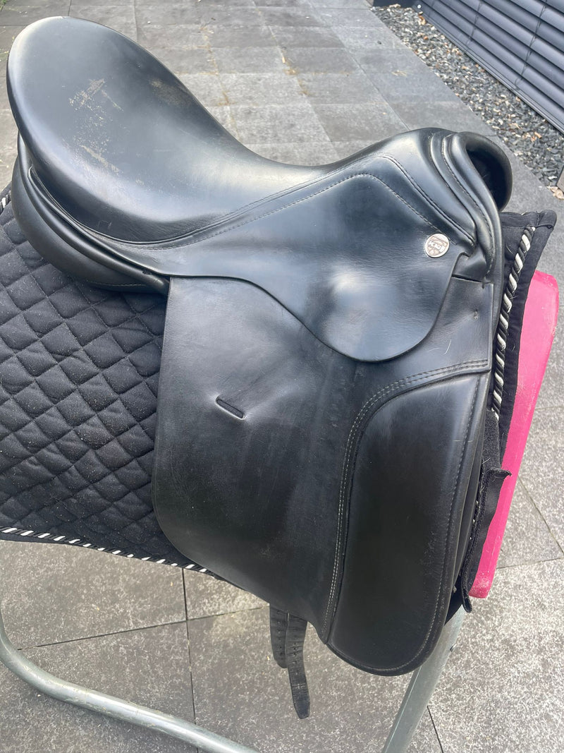 Karl Niedersüss  Symphonie 17,5" Dressursattel