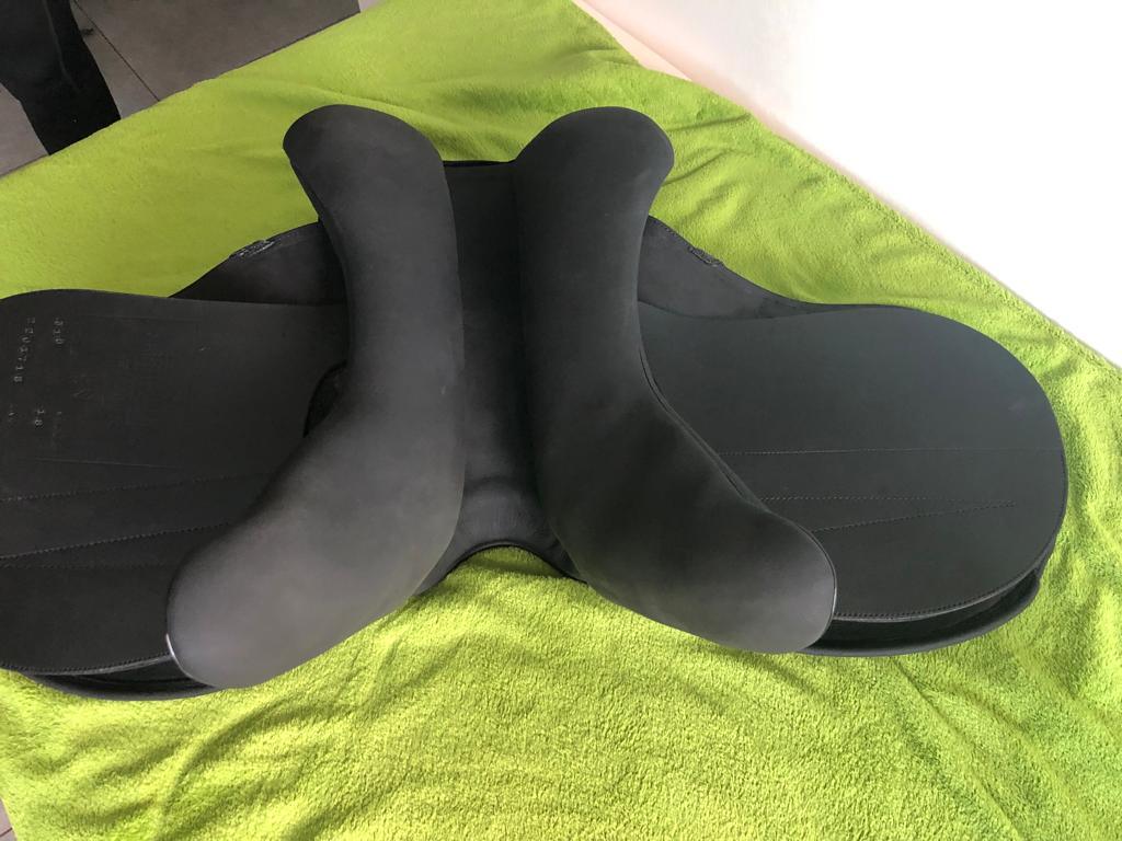 Sommer Opus VS Hollywood Bright 18“ Vielseitigkeitssattel [NEU] - Pferdesattel Shop
