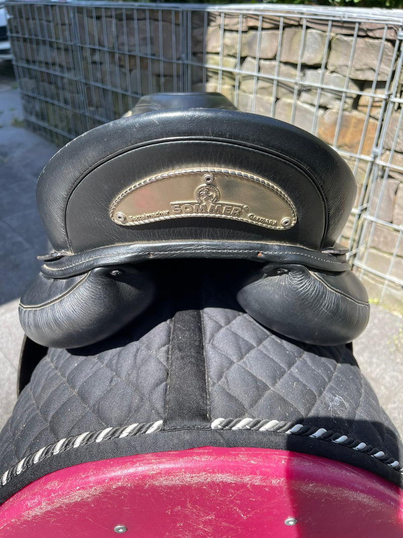 Sommer Diplomat  17,5" schwarz Dressursattel