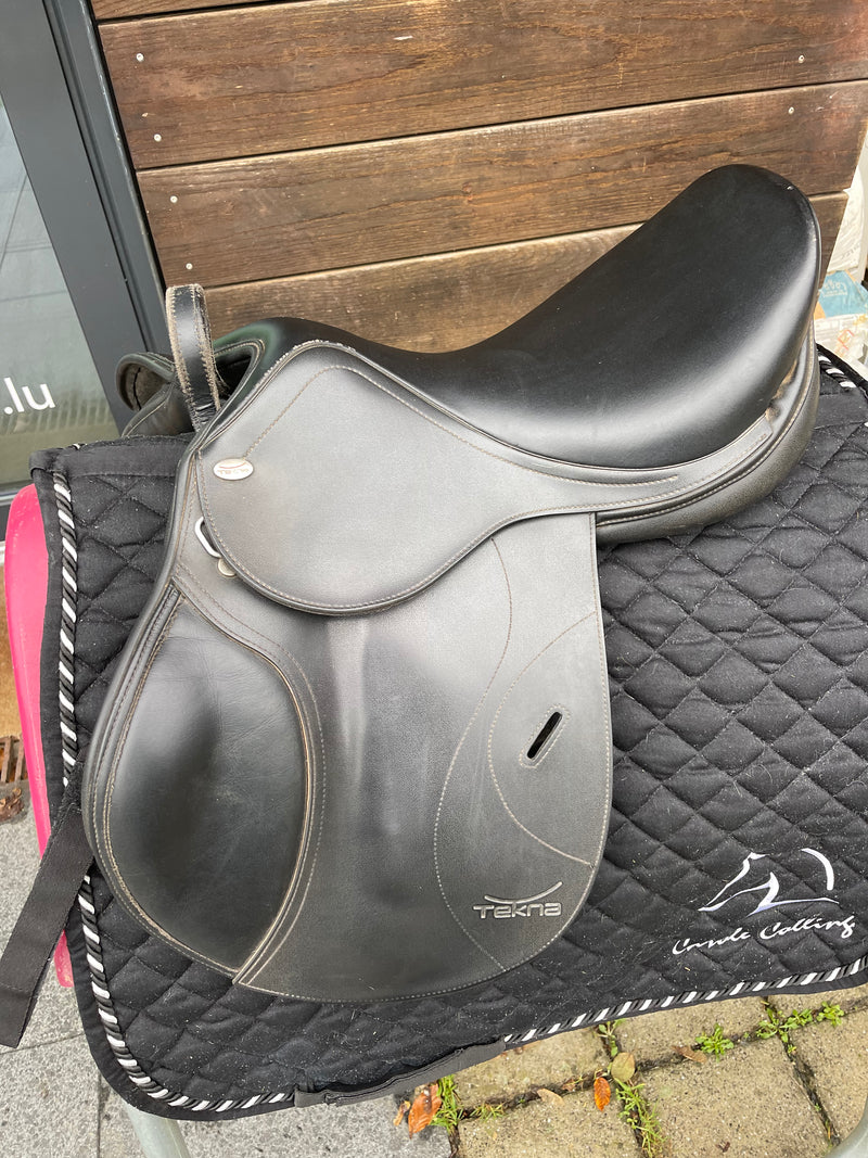 Tekna Pony VS 15,5" Schwarz Dressursattel