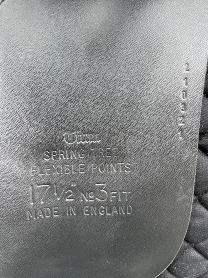 Euroriding Titan 17,5" Schwarzer Dressursattel - Pferdesattel Shop