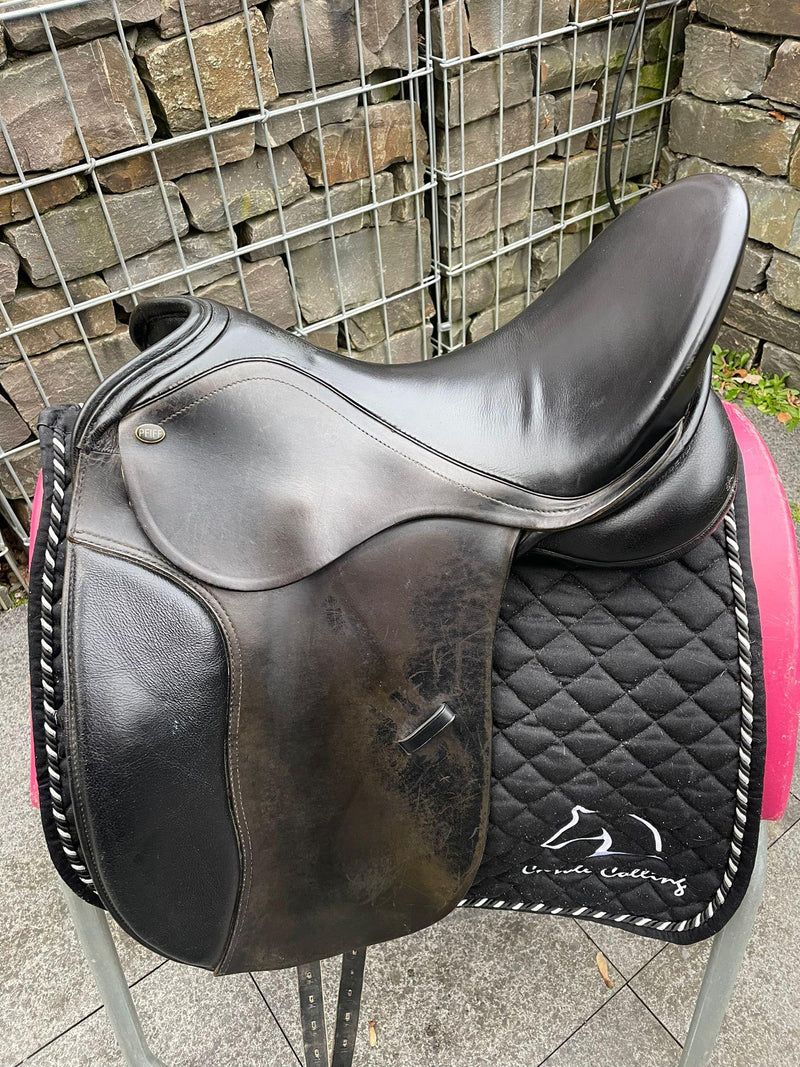 Pfiff Dressur 17,5" Schwarz Dressursattel