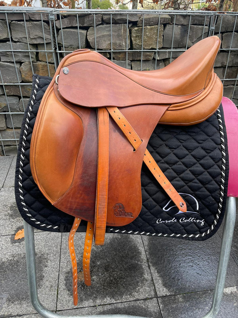 Philimar Dressur Basismodell 17,5" Cognac Dressursattel