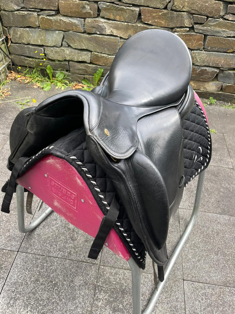 Fichtbauer Paura KCR 18" schwarz  Dressursattel