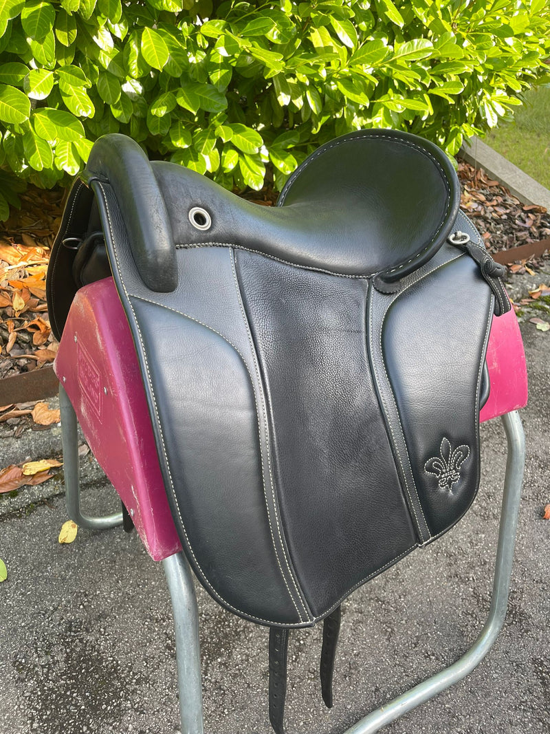 Deuber & Partner Ibero Verano GL schwarz Barocksattel