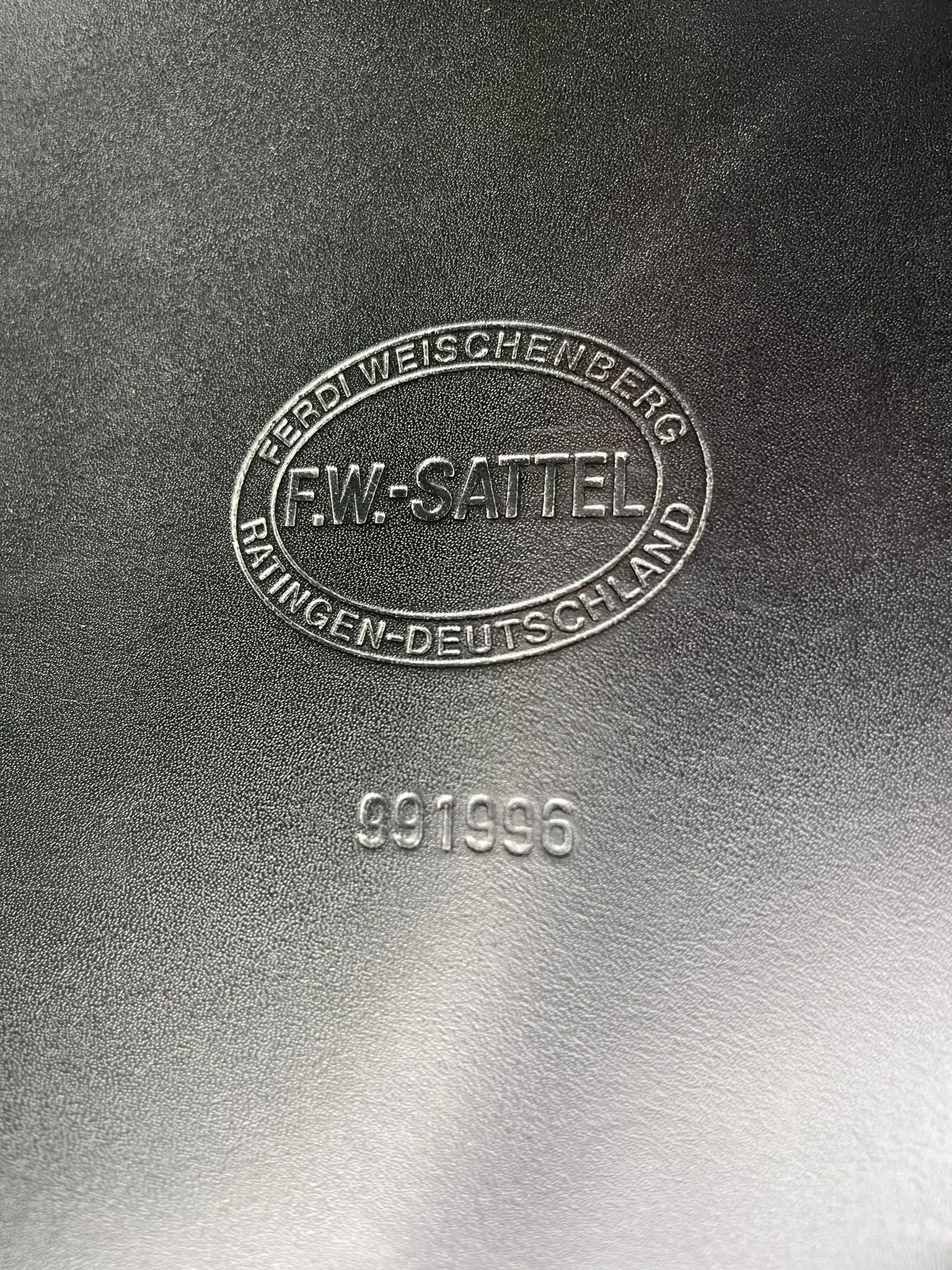 Ferdi Weischenberg 18,5" schwarz Dressursattel, Pferdesattel Shop