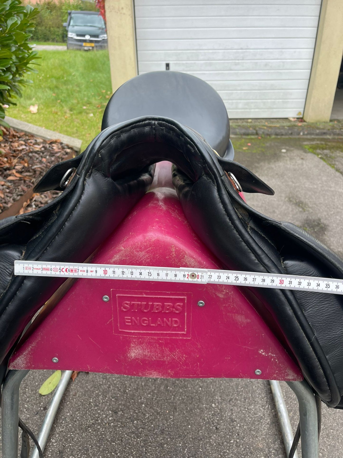 Ferdi Weischenberg 18,5" schwarz Dressursattel, Pferdesattel Shop