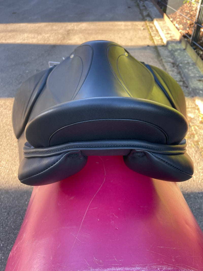 Kentaur Antigona 18" schwarz Vielseitigkeitssattel [NEU]