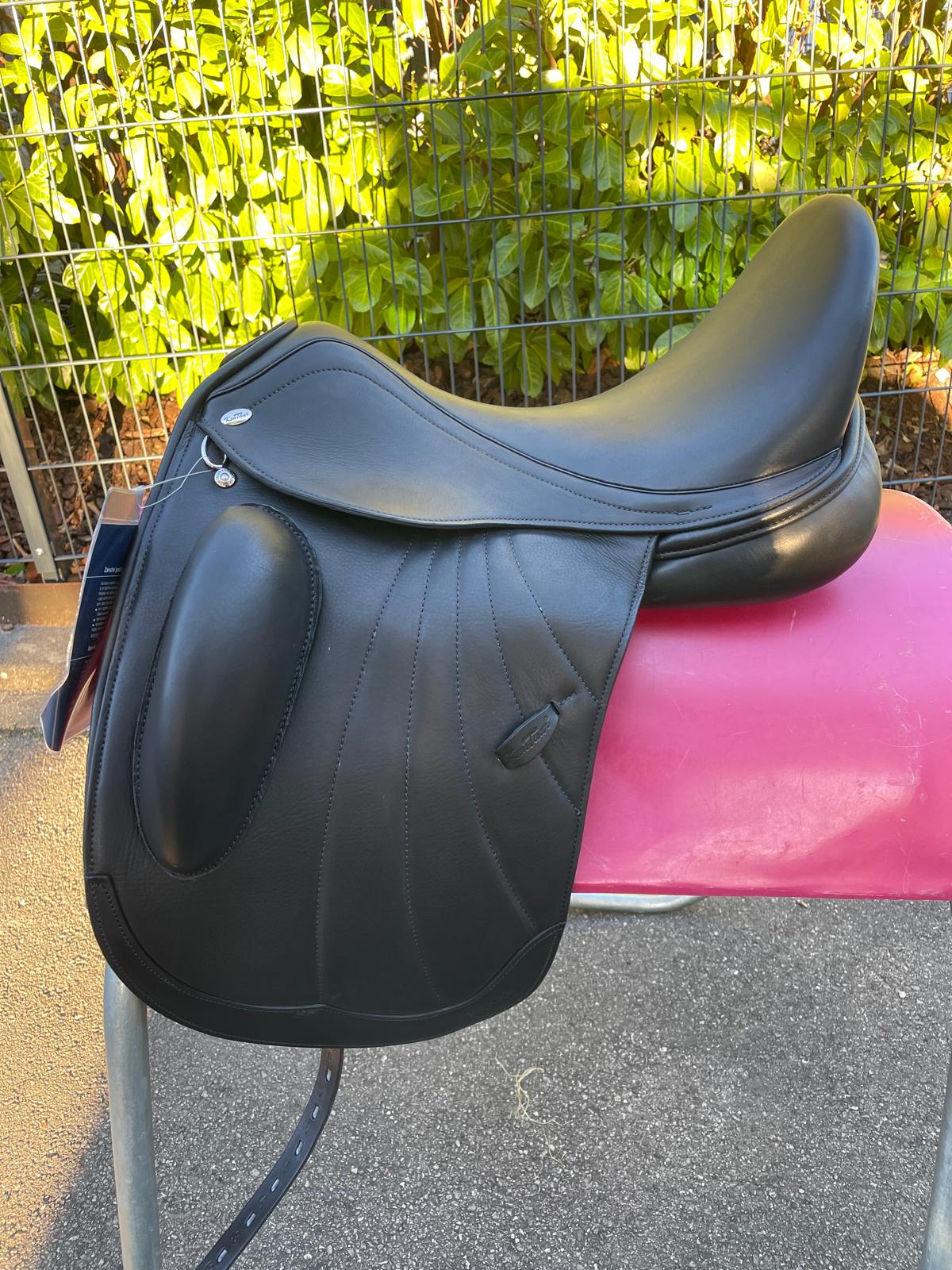 Kentaur Rhodé 17,5" schwarz Venus Sitz Dressursattel  [NEU], Pferdesattel Shop