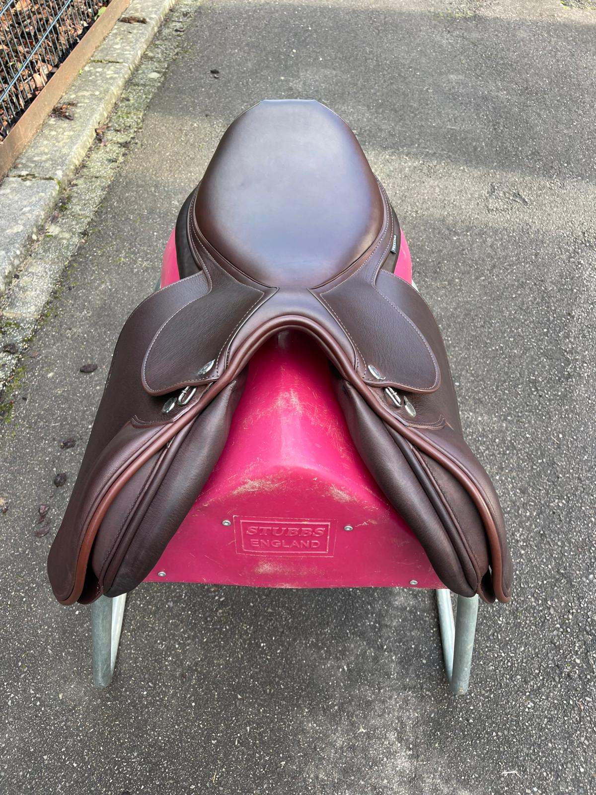 Prestige Paris ll  18" KW 35 braun  [NEU] , Pferdesattel Shop