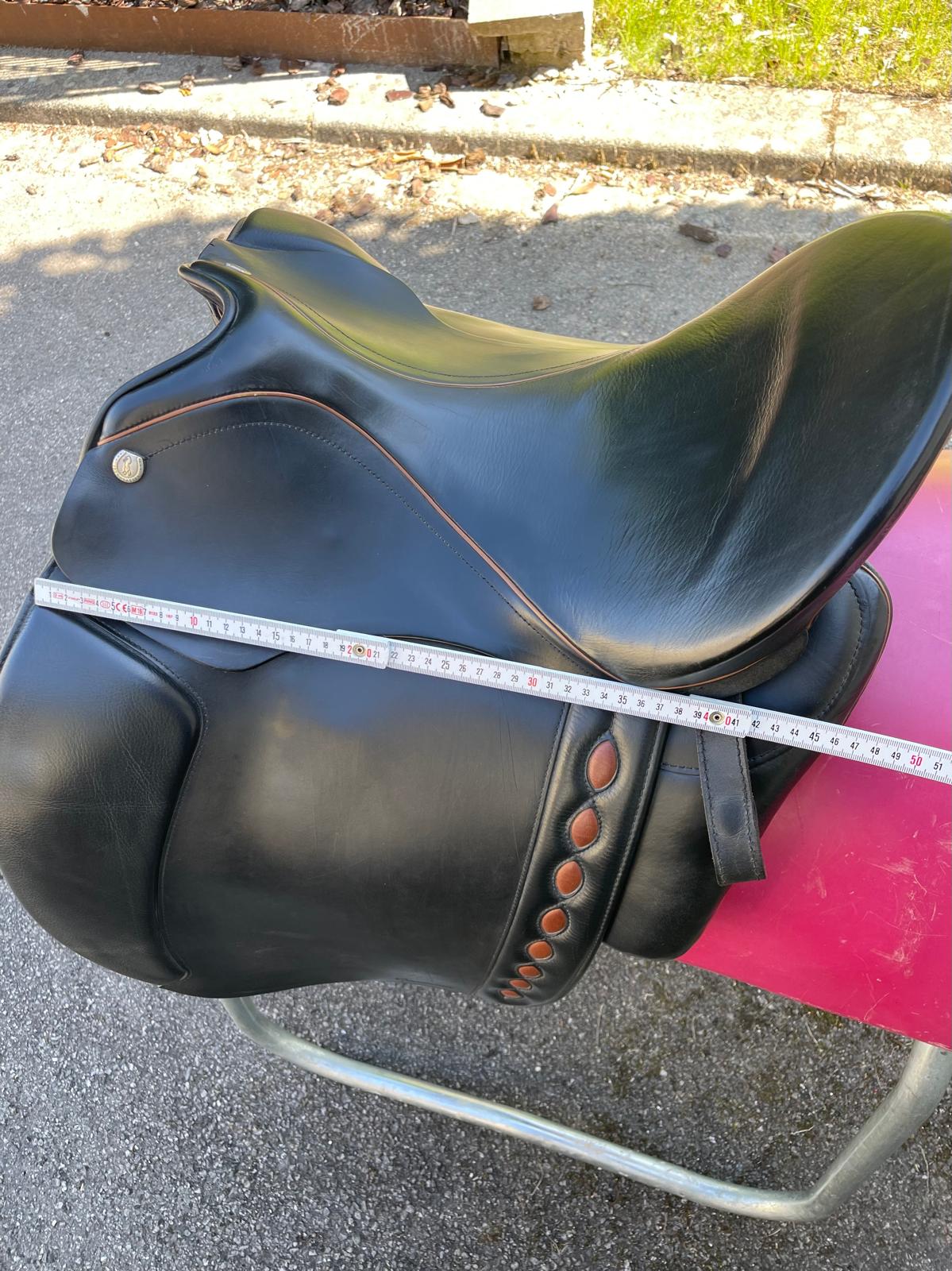 Iberosattel Sevilla Dressur 17,5 schwarz, Pferdesattel Shop