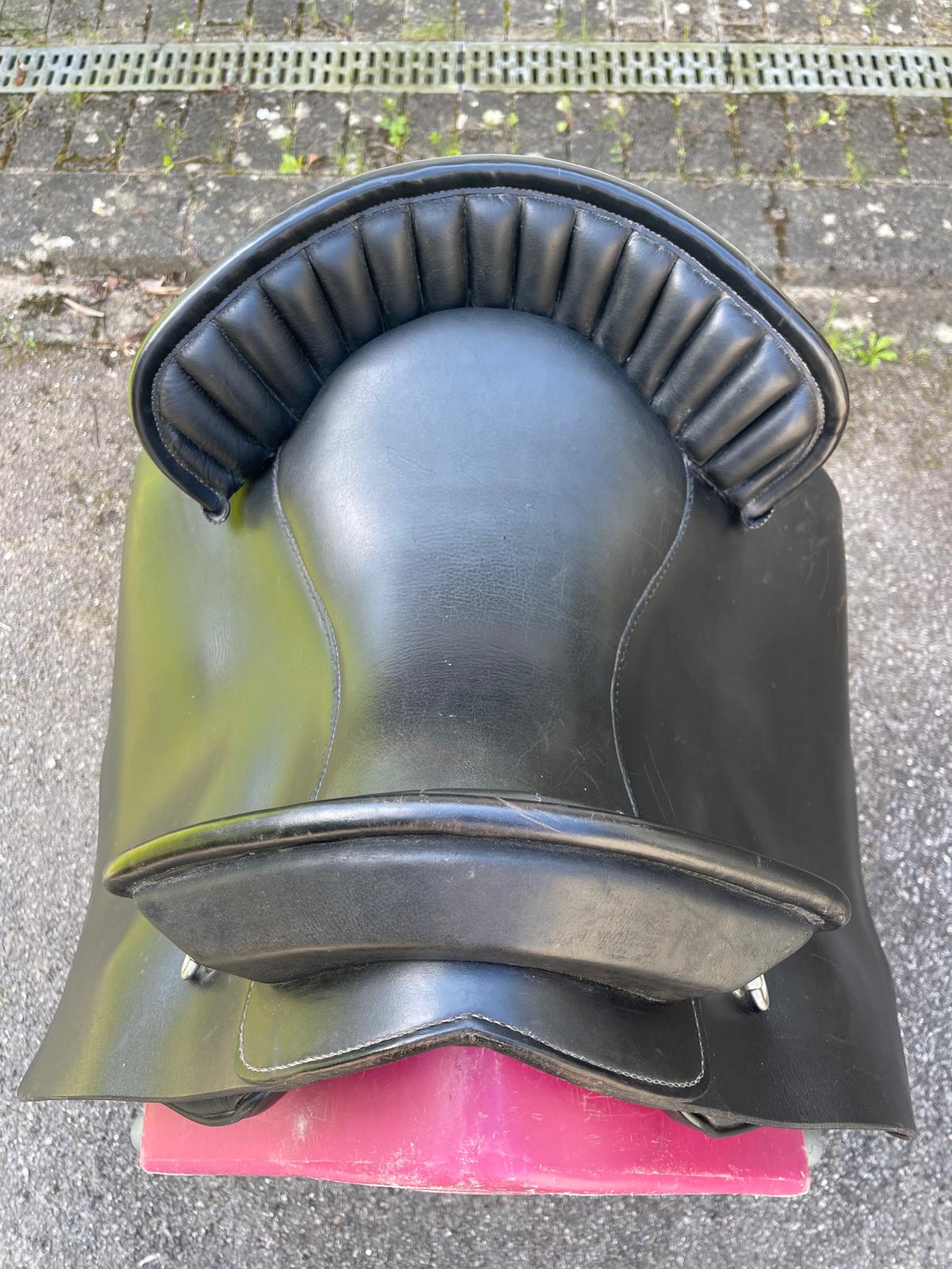 Deuber & Partner Ecuyer schwarz S2, Pferdesattel Shop