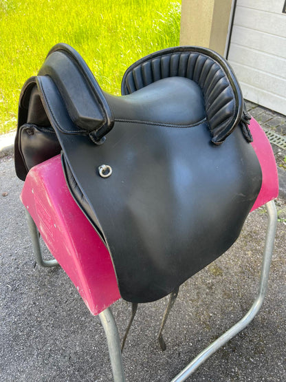 Deuber & Partner Ecuyer schwarz S2, Pferdesattel Shop