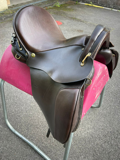 Sommer Evolution 17" braun Wanderreitsattel, Pferdesattel Shop