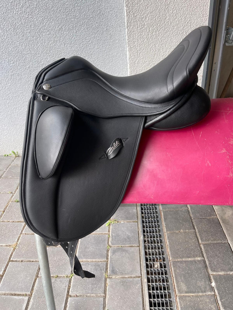 Zaldi Drim 17" schwarz Dressursattel