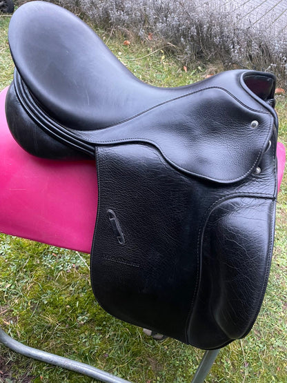 Passier Caprilli Münchhausen 17,5" schwarz Dressursattel, Pferdesattel Shop