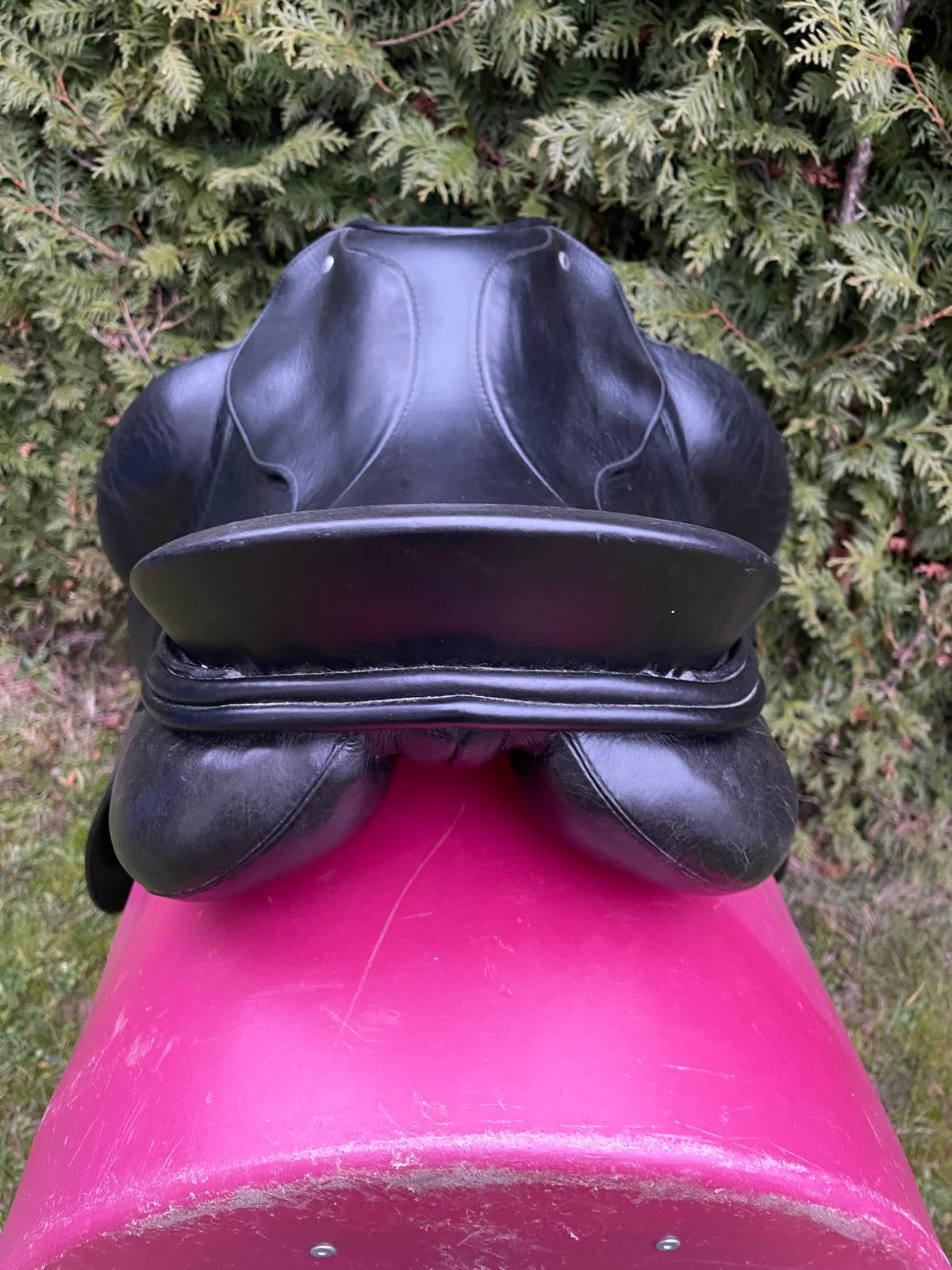 Passier Caprilli Münchhausen 17,5" schwarz Dressursattel, Pferdesattel Shop