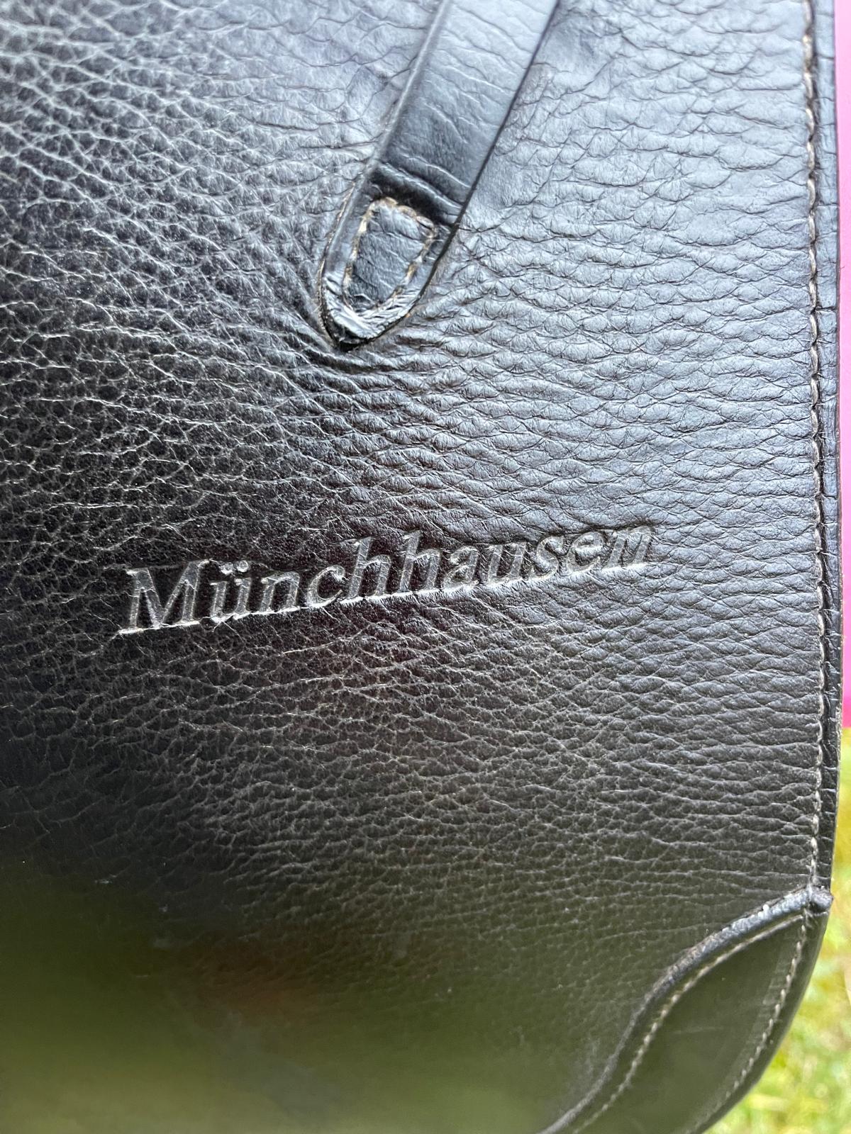 Passier Caprilli Münchhausen 17,5" schwarz Dressursattel, Pferdesattel Shop