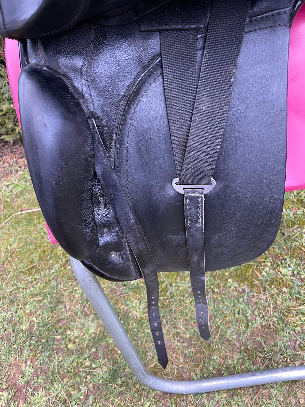 Passier Caprilli Münchhausen 17,5" schwarz Dressursattel, Pferdesattel Shop