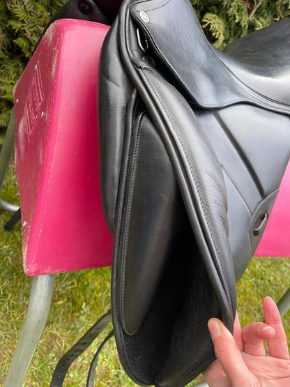Selleria Equipe DR Bocelli Monoblatt 17,5" Dressursattel, Pferdesattel Shop