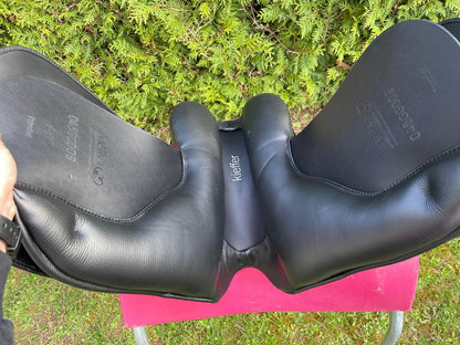 Kieffer Piet 17" schwarz Dressursattel [NEU], Pferdesattel Shop