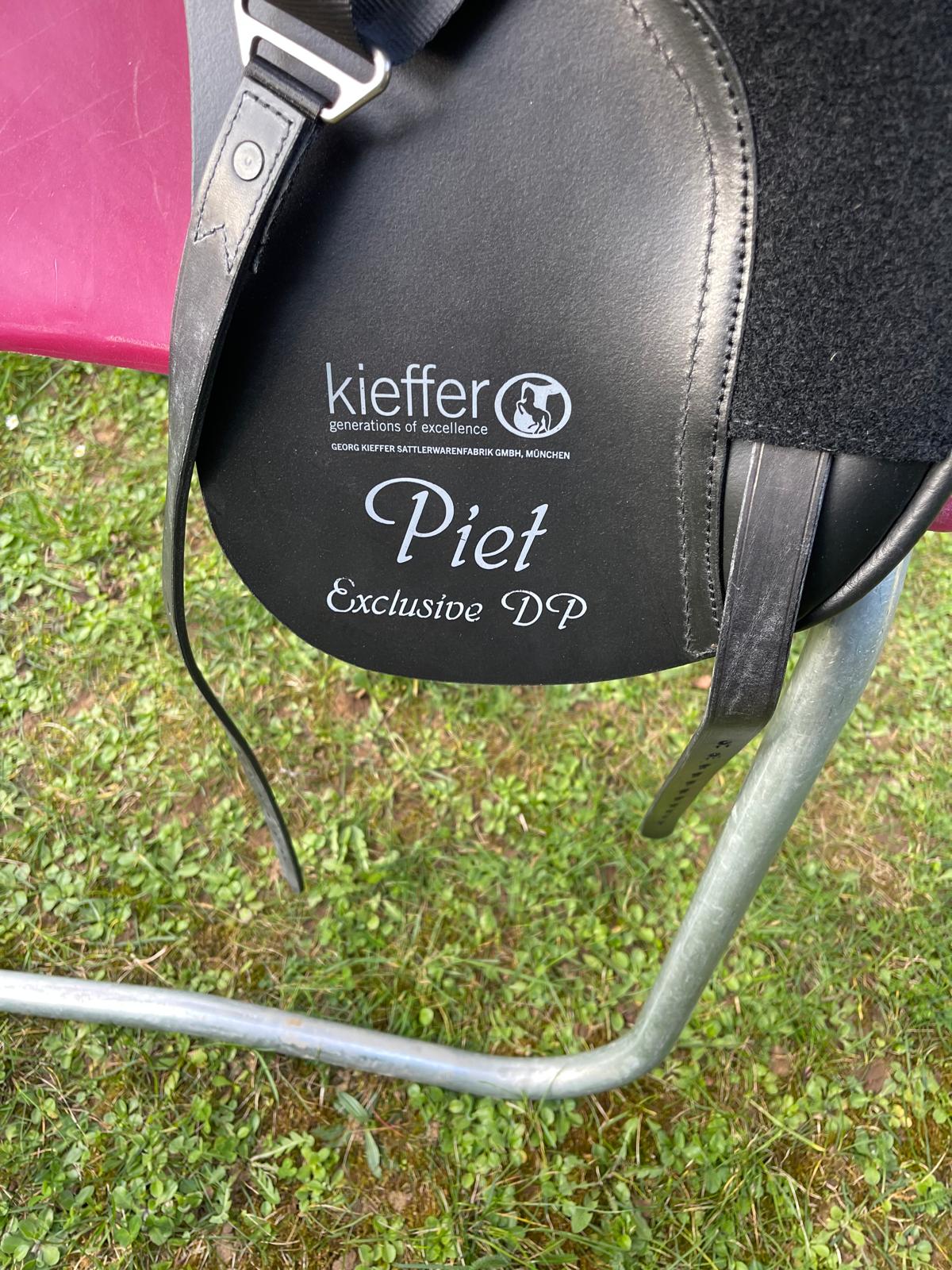 Kieffer Piet 17" schwarz Dressursattel [NEU], Pferdesattel Shop