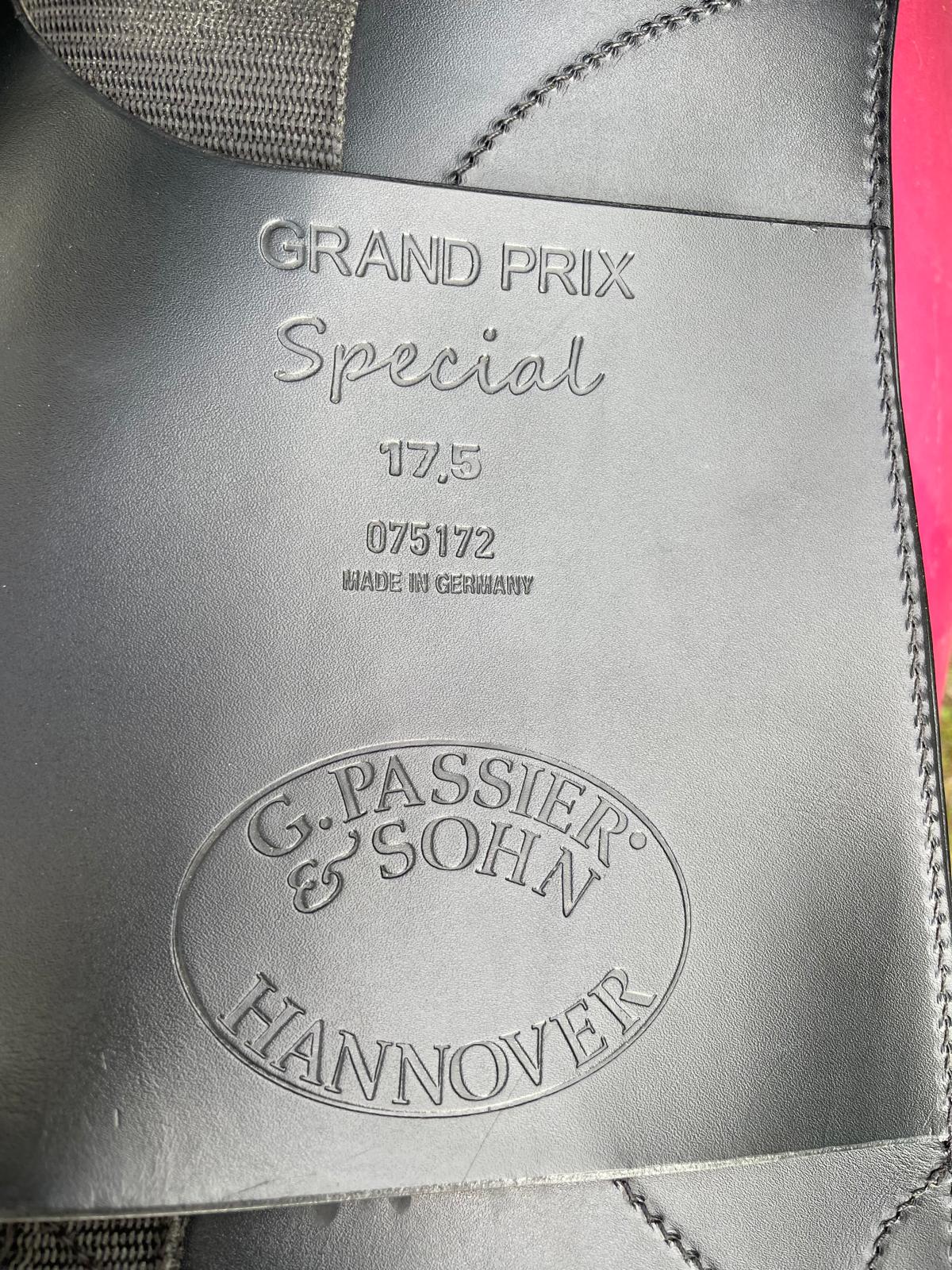 Passier Grand Prix Special Dressursattel "Swarovski" 17,5" schwarz, Pferdesattel Shop