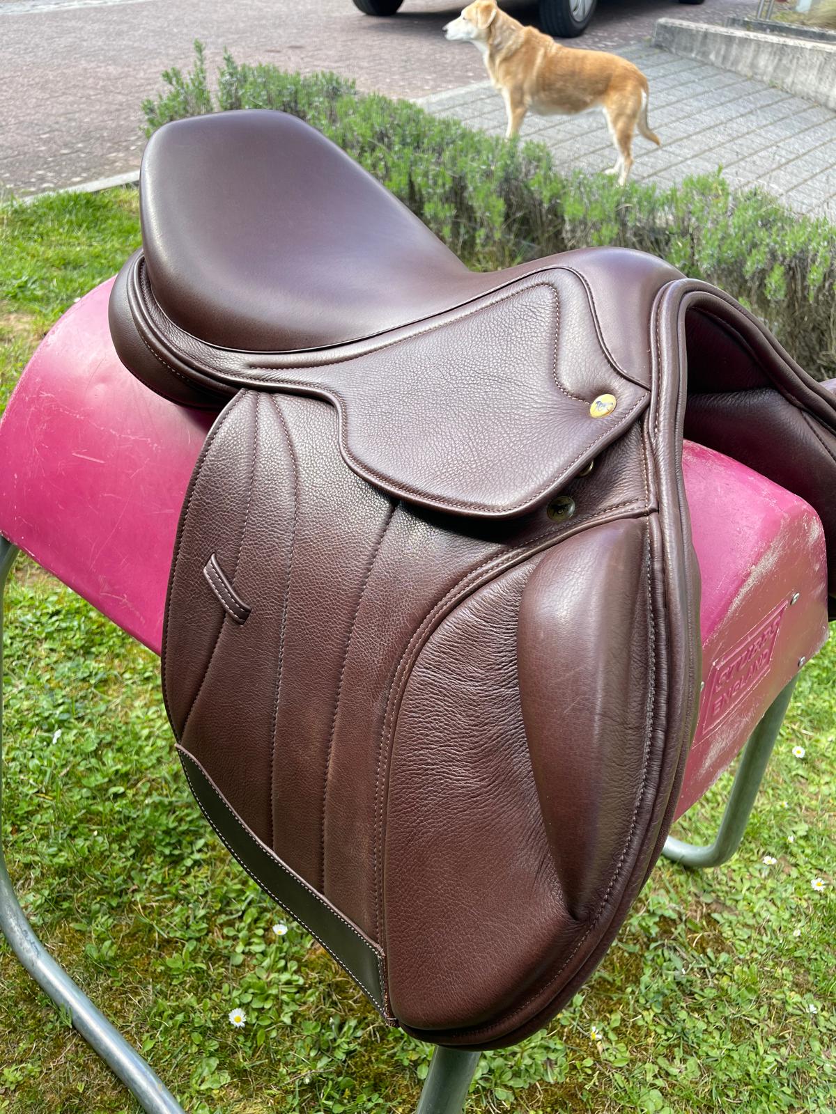 GK Springsattel braun 17,5, Pferdesattel Shop