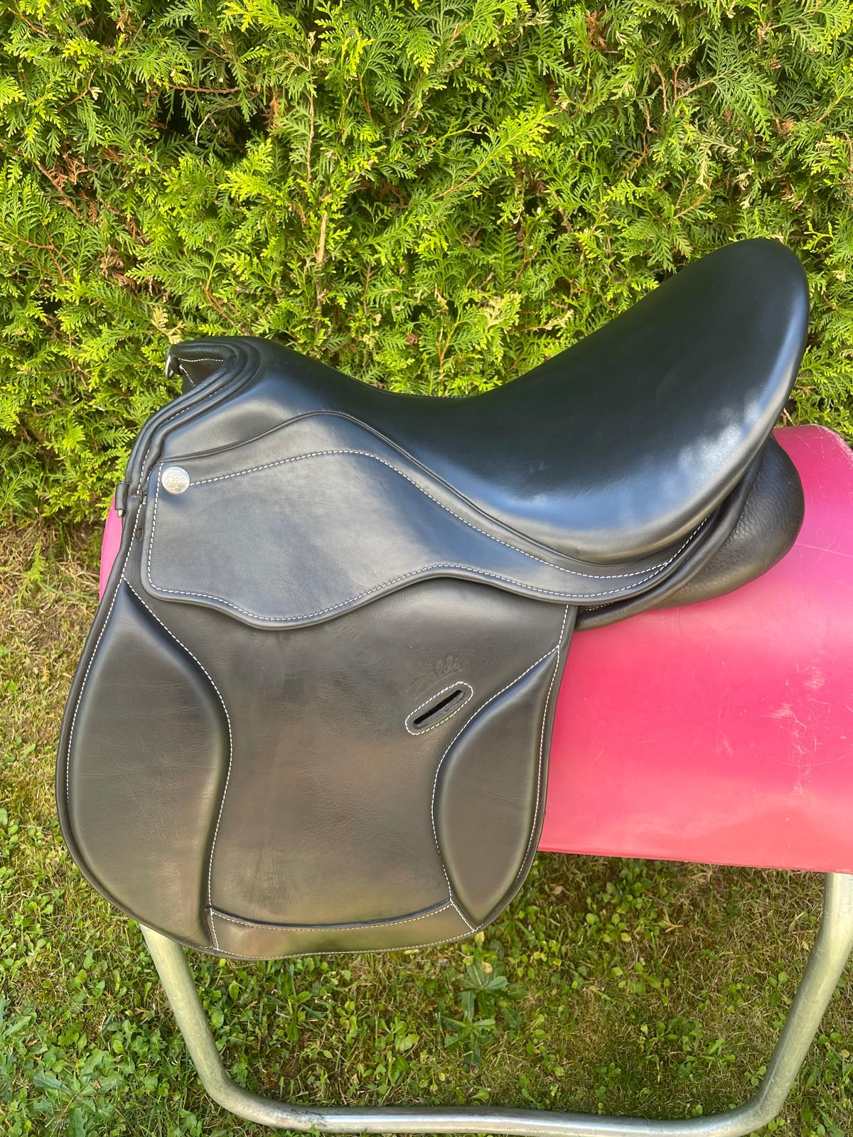 Zaldi VIelseitigkeitssattel Europa 2G 18" schwarz, Pferdesattel Shop