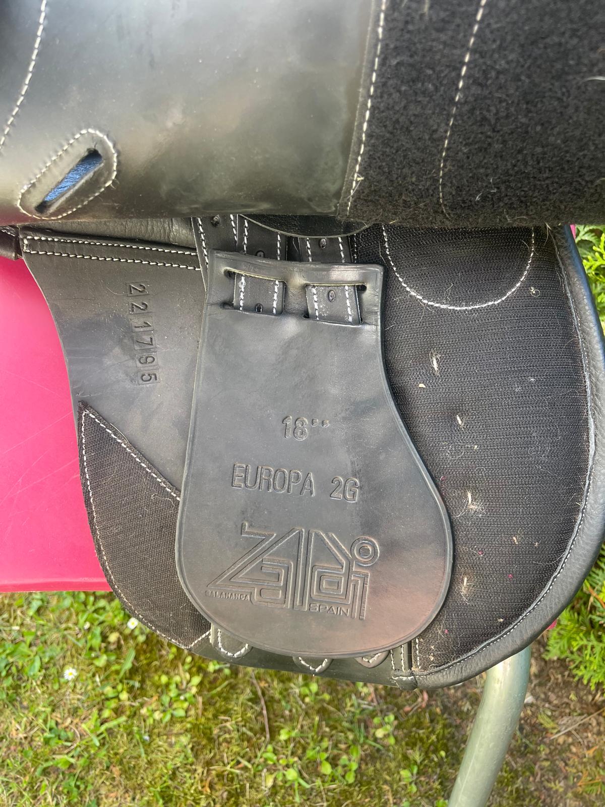 Zaldi VIelseitigkeitssattel Europa 2G 18" schwarz, Pferdesattel Shop
