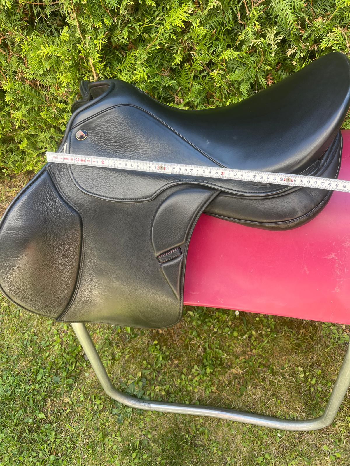 Remos Olymp Springsattel 17,5" schwarz, Pferdesattel Shop