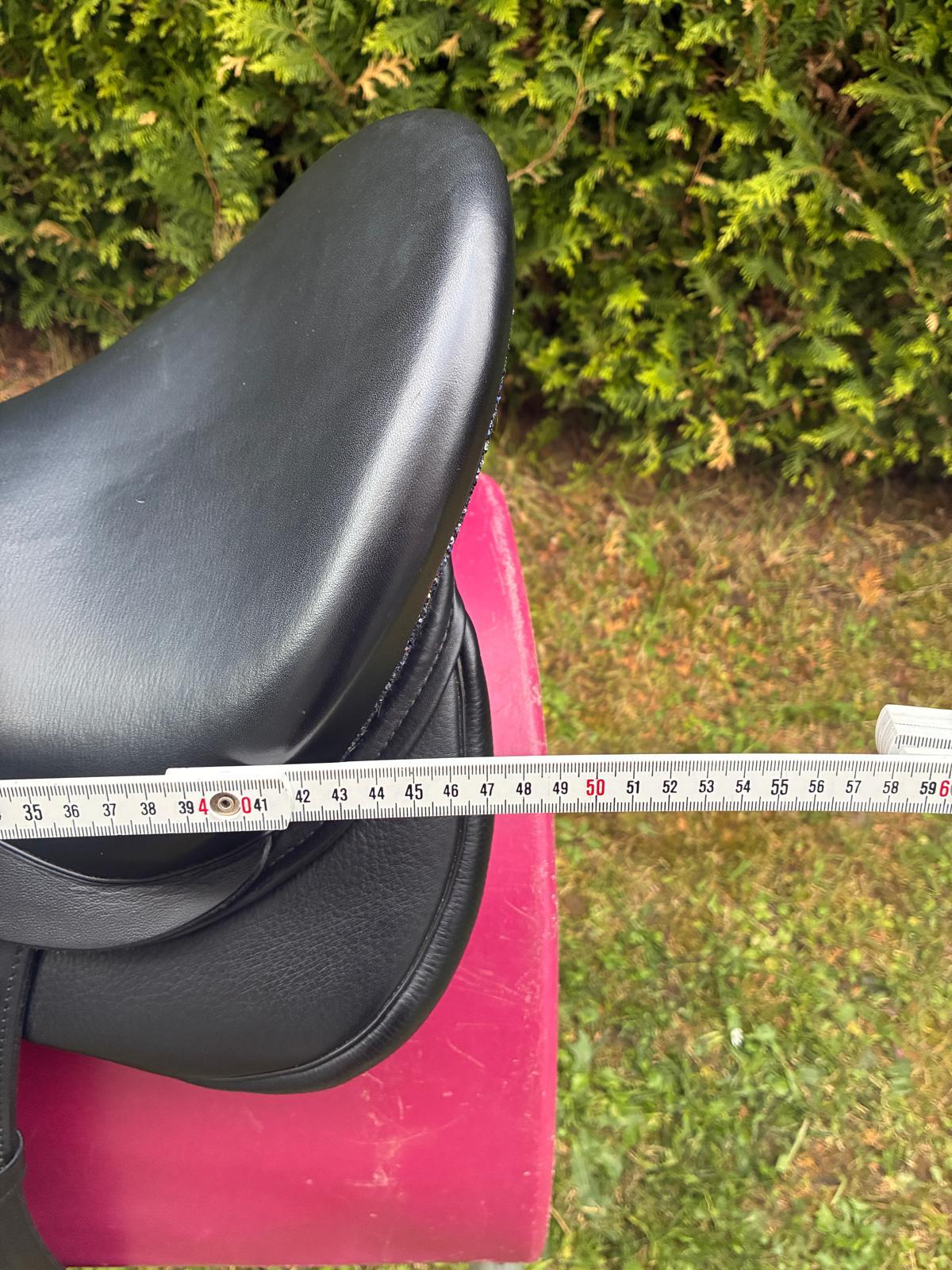 Sommer Passion DS Halbmond "Galaxy 608" schwarz 17,5" Pferdesattel Shop