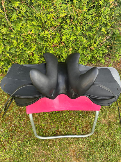 Sommer Opus Dressur 17,5" Performance Kissen schwarz [NEU], Pferdesattel Shop