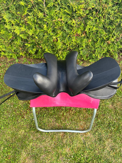 Sommer Passion DS Galaxy 999 schwarz 18" [NEU], Pferdesattel Shop