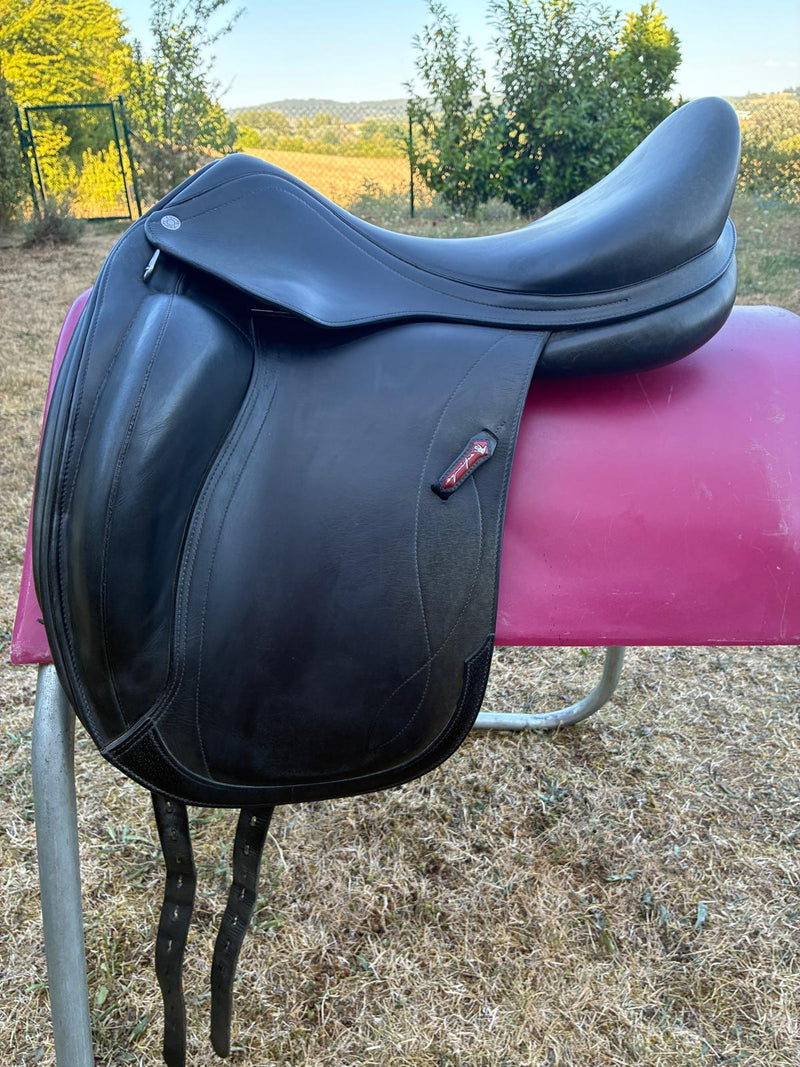 Selleria Equipe Olympia Monoblatt 17,5" Dressursattel