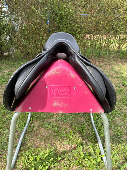 Butet Vielseitigkeitsattel  18" schwarz, Pferdesattel Shop