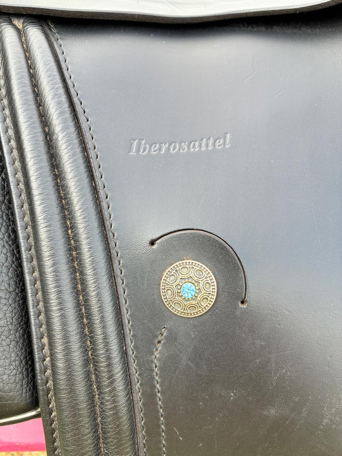 Iberosattel Cordoba 18,5" Dressursattel schwarz, Pferdesattel Shop