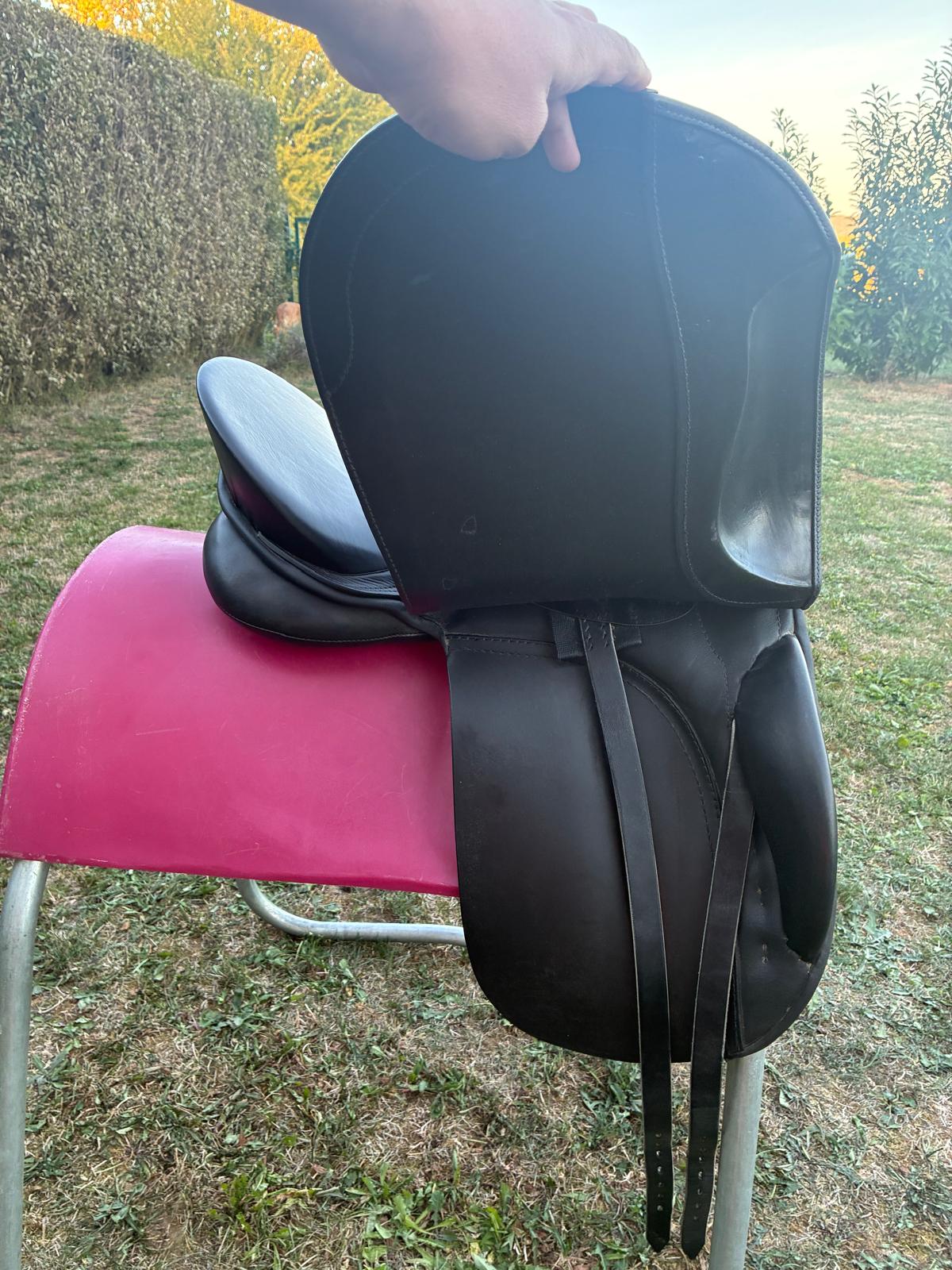 Passier Corona ll, Dressursattel, schwarz, 17,5", Pferdesattel Shop