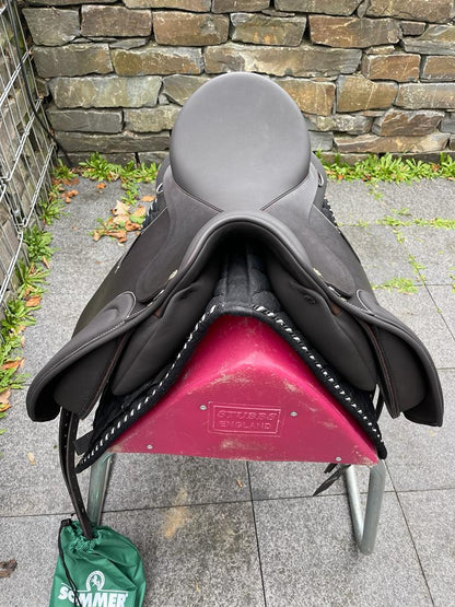 Sommer Opus Dressur 18" Mocca [NEU] - Pferdesattel Shop