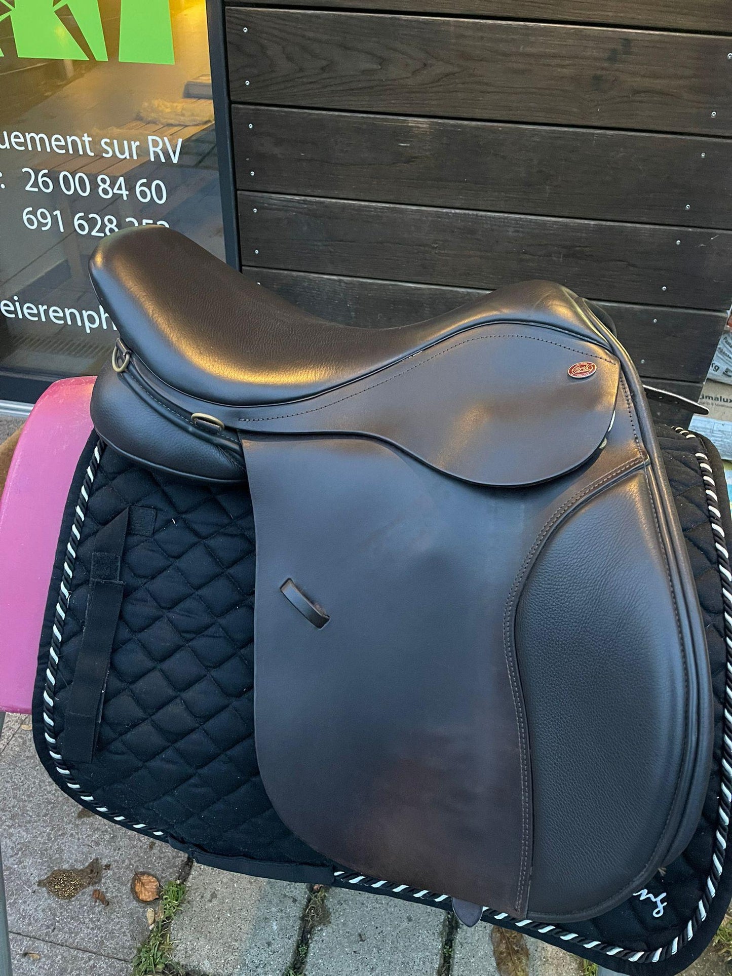 Kent and Masters Vielseitigkeitssattel Mocca 17,5“ - Pferdesattel Shop